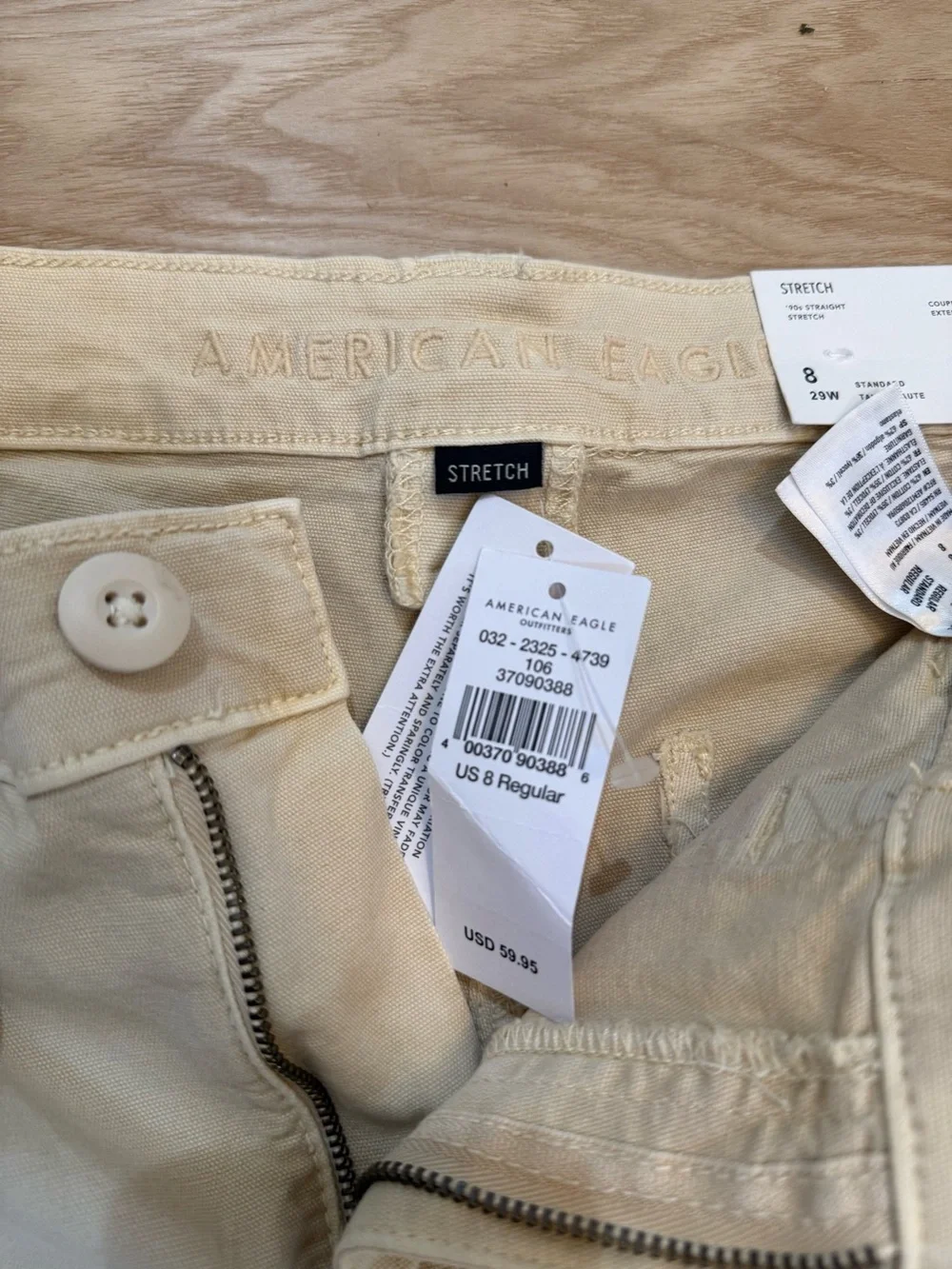 American Eagle 90s Straight Stretch Cargo Pants Cream Utility NWT Size 8